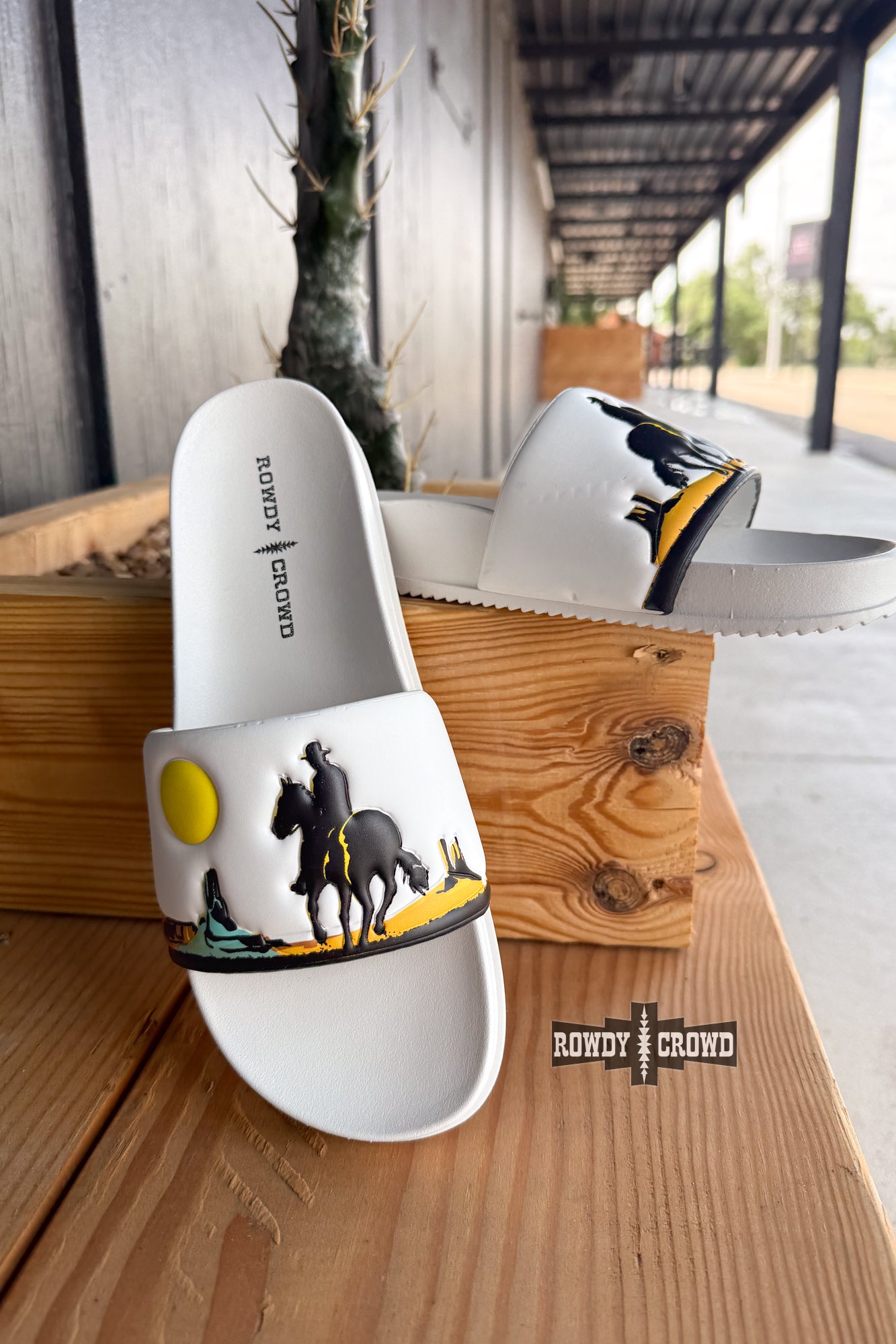 Saddle Bum Slides