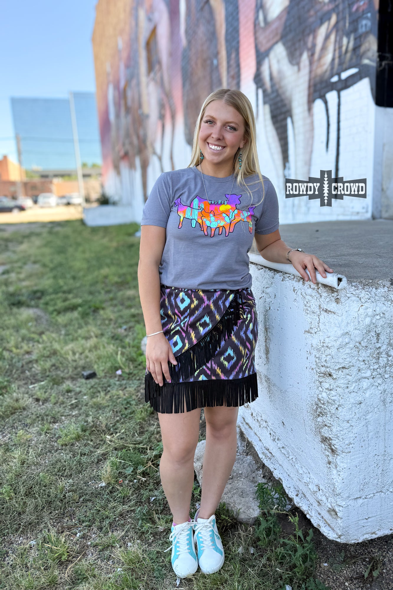 Show Time Tee