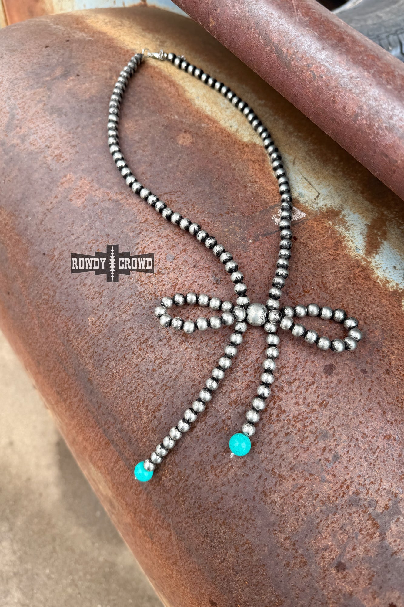 Oh My Bow Necklace