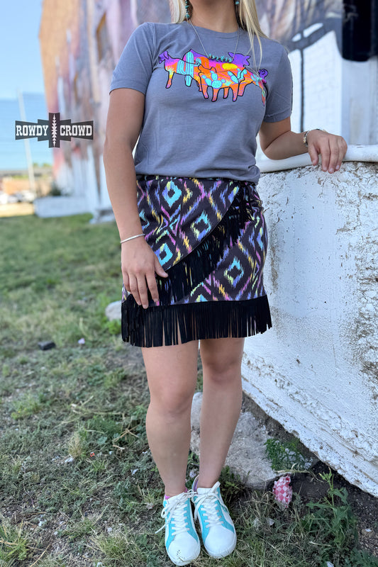 Falda con flecos lejanos